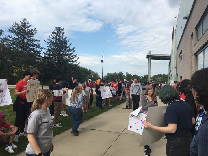 MSMHS students gather outside to prepare for the performance.